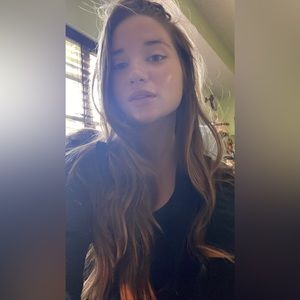 Meet your Posher, Anya